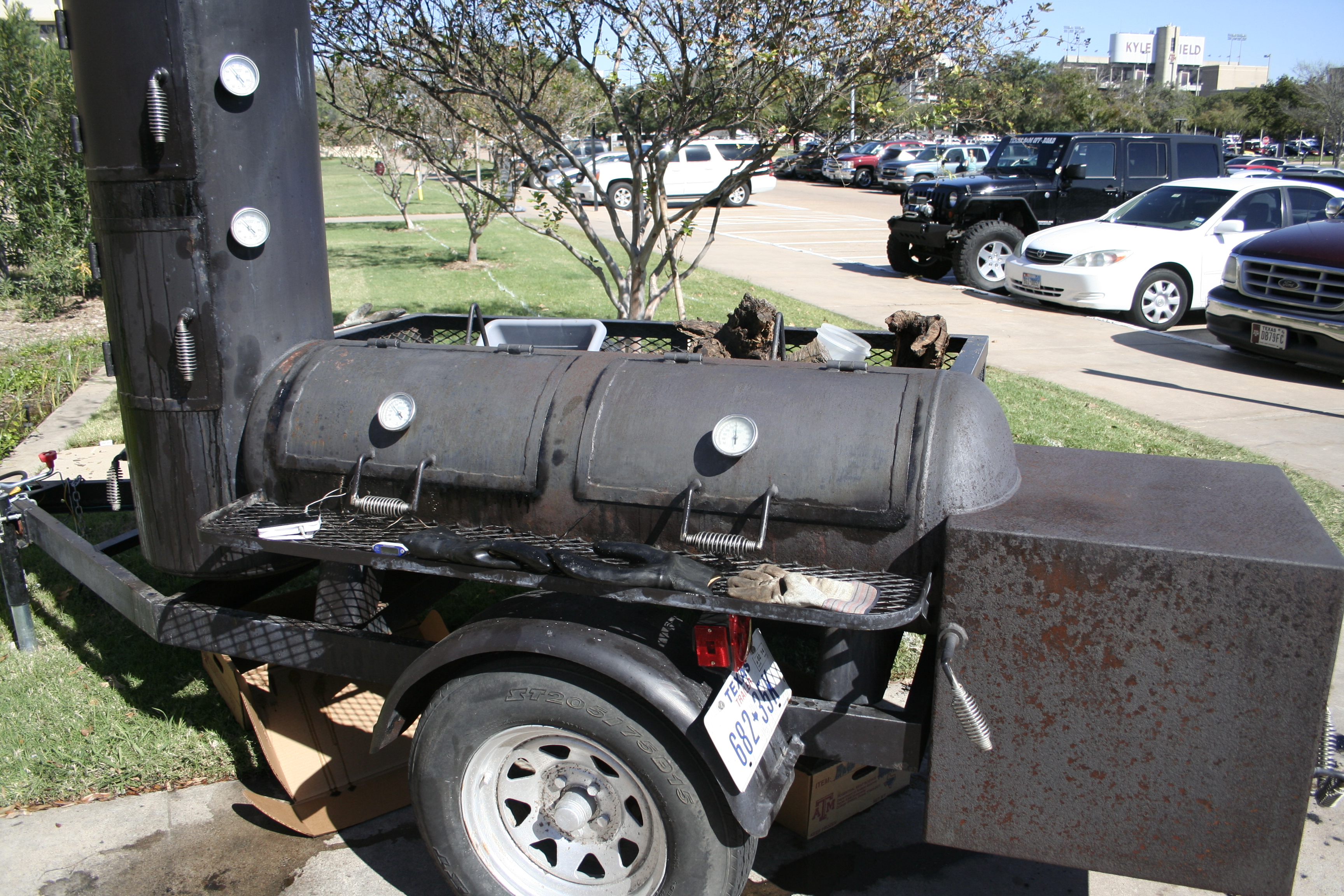 Offset barbecue trailer