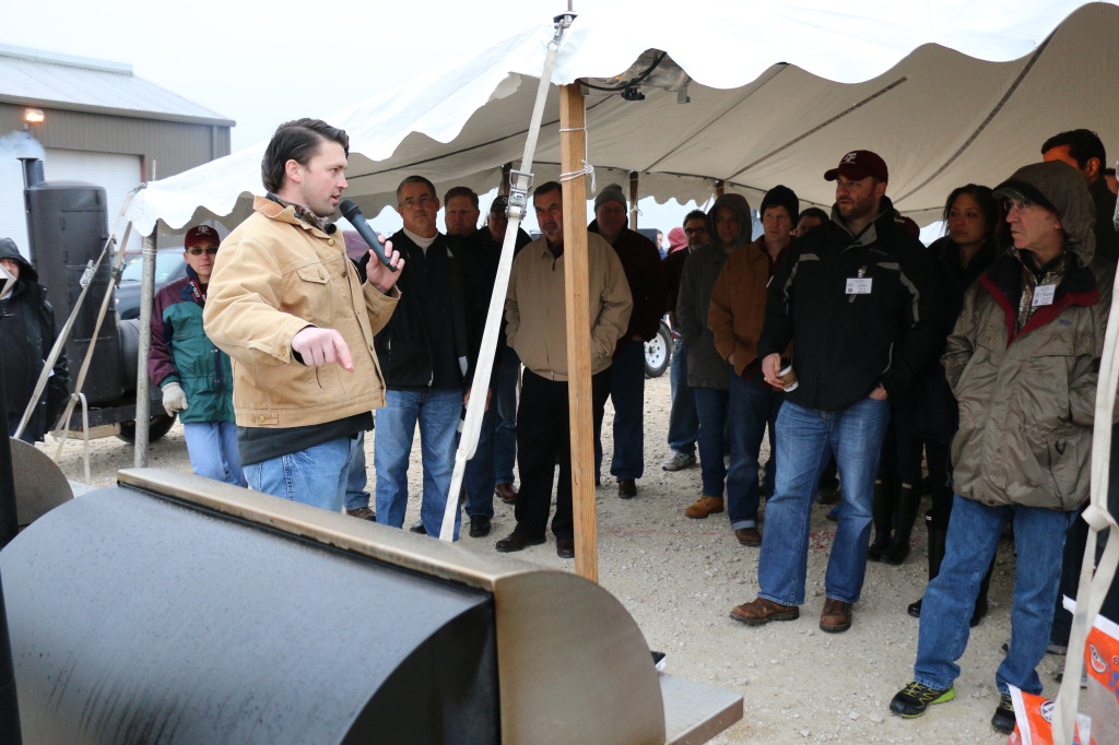 Ryan Zboril from Pitt's and Spitt's speaking on pit design