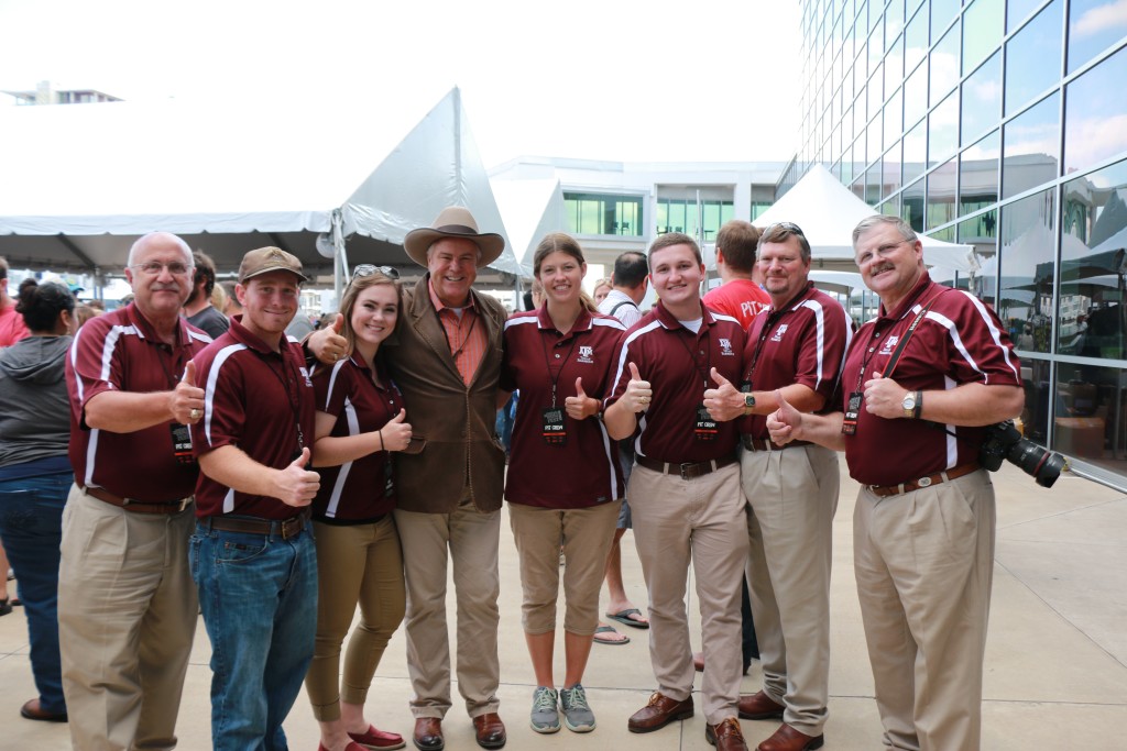 Jeff Savell, Marc Vogelsang, Julia Rauschuber, Robert Earl Keen, Jennifer Willis, Taylor Rowland, Ray Riley, and Davey Griffin