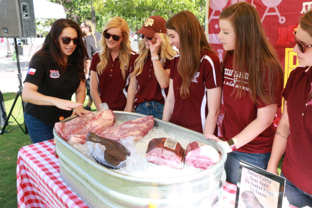 Jess Pryles talking about beef briskets at the Lipton Tea/Texas A&M BBQ Genius event
