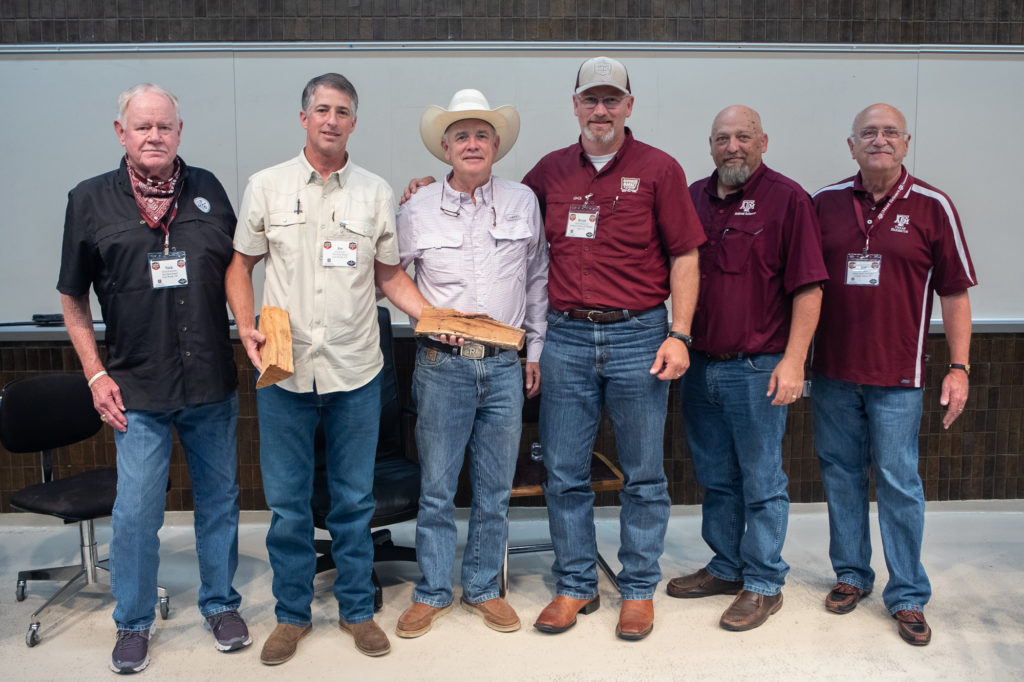 Nick Nickelson, Joe Riscky, Homer Robertson, Bryan Bracewell, Chris Kerth, and Jeff Savell, Wood and Smoke Panel